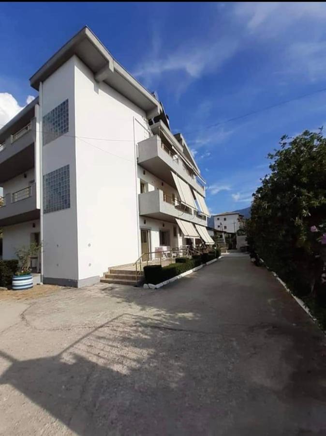 Appartement Apartmet Dritan Belulaj à Orikum Extérieur photo